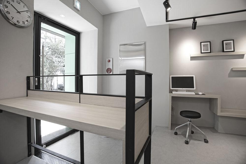 Hotel Sleepy Panda Streamwalk Jongno 3*